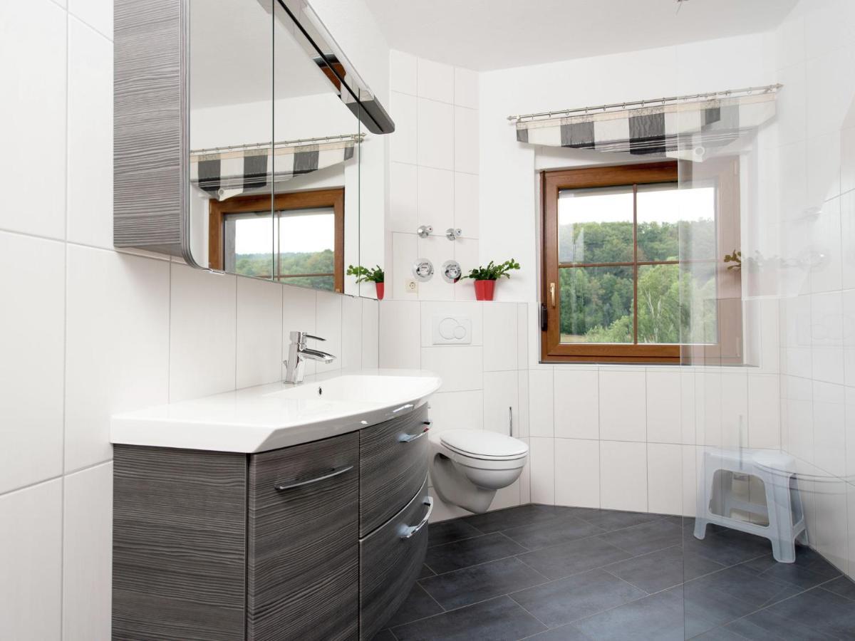 Cozy Apartment In Ore Mountains With Balcony Breitenbrunn  Exterior foto